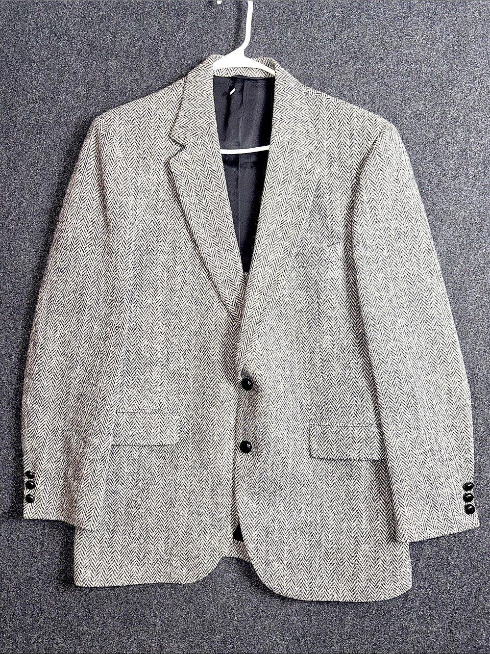 Harris Tweed Mens Grey Herringbone Handwoven Wool Blazer Jacket Tailored in USA